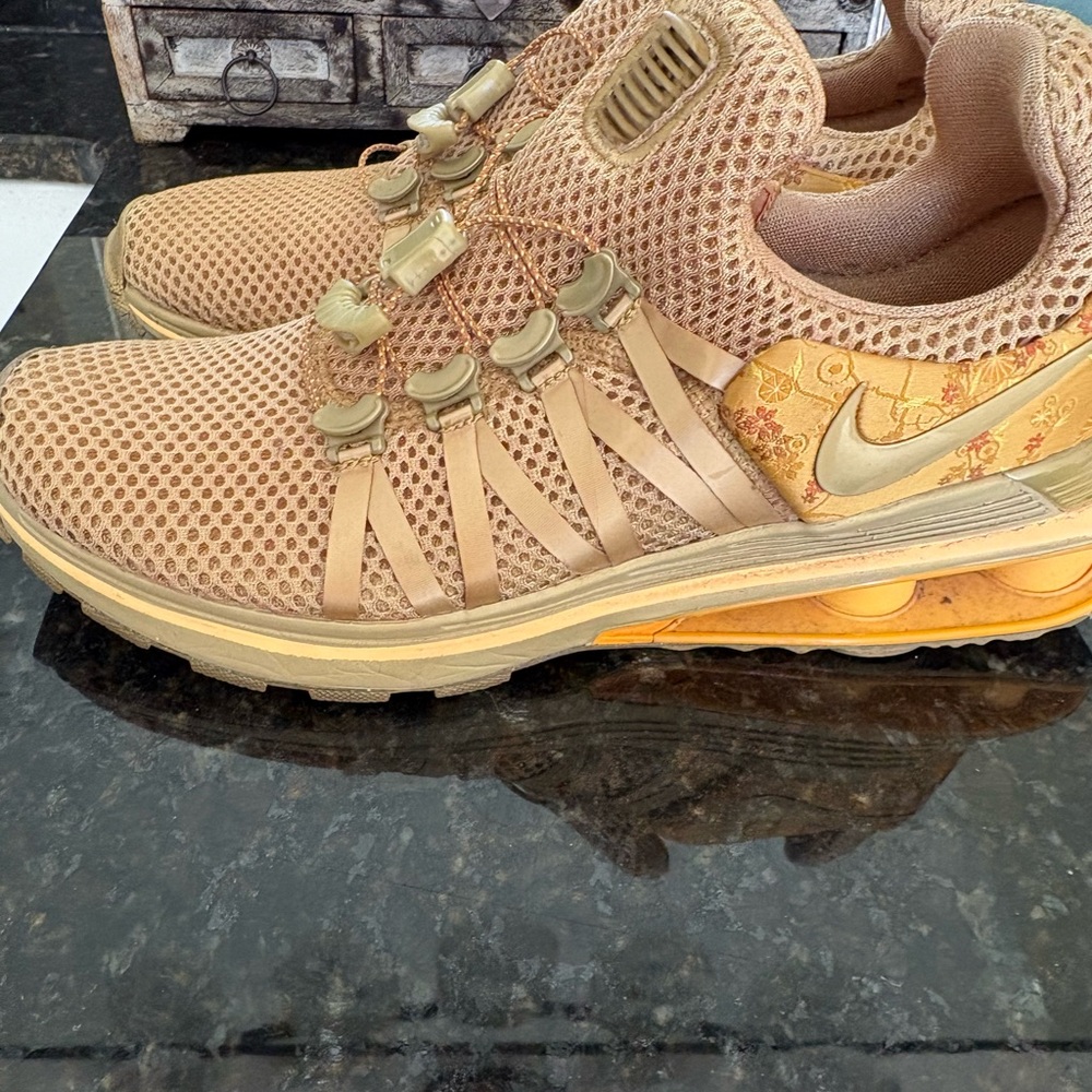 Nike Women's Beige Mesh Athletic Shoes - Picture 2 of 6